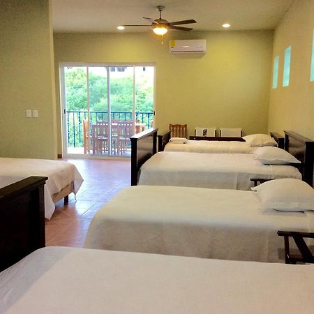 Casa Paloma Blanca Hostel Isla Mujeres Dış mekan fotoğraf